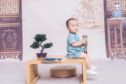 喀什十个月宝宝可以吃盐吗